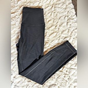 Lululemon Wunder Train Hi-Rise 25”
